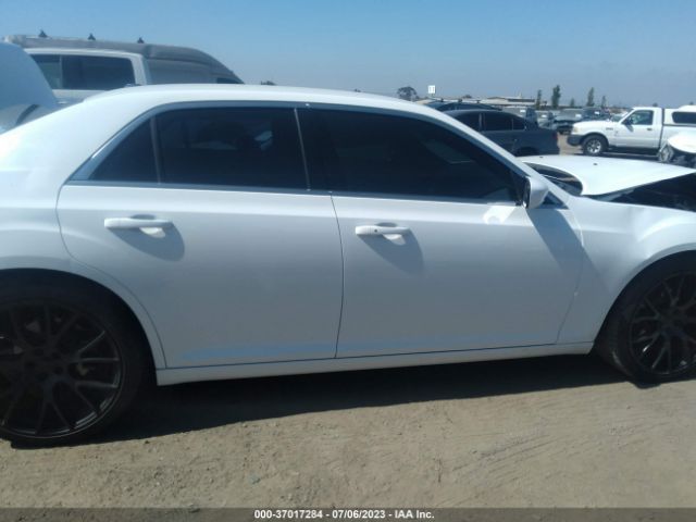 2C3CCAAG8EH249224 Chrysler 300