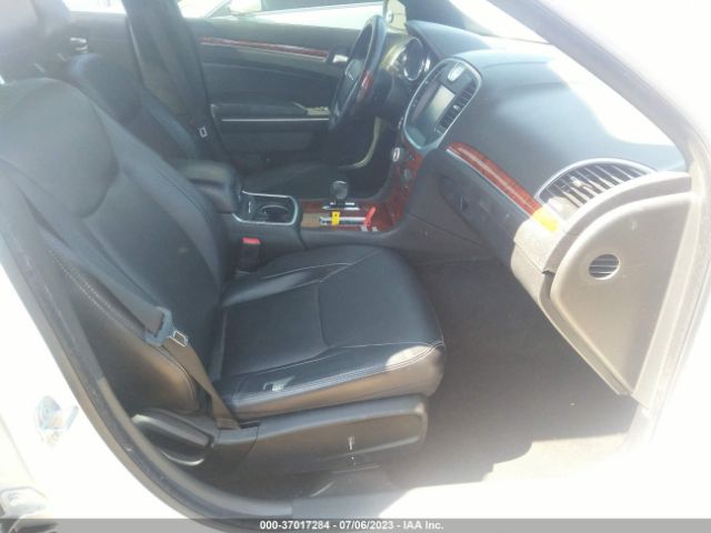 2C3CCAAG8EH249224 Chrysler 300