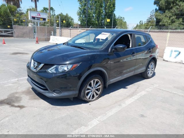 JN1BJ1CP9HW009294 Nissan Rogue Sport S