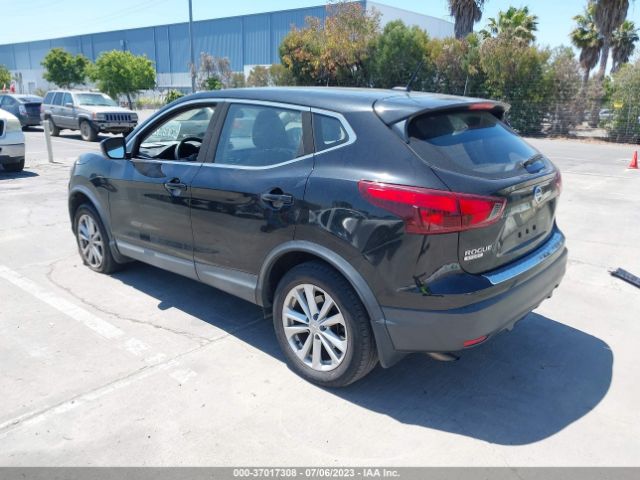 JN1BJ1CP9HW009294 Nissan Rogue Sport S