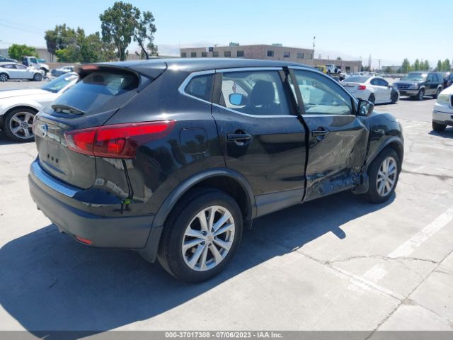 JN1BJ1CP9HW009294 Nissan Rogue Sport S