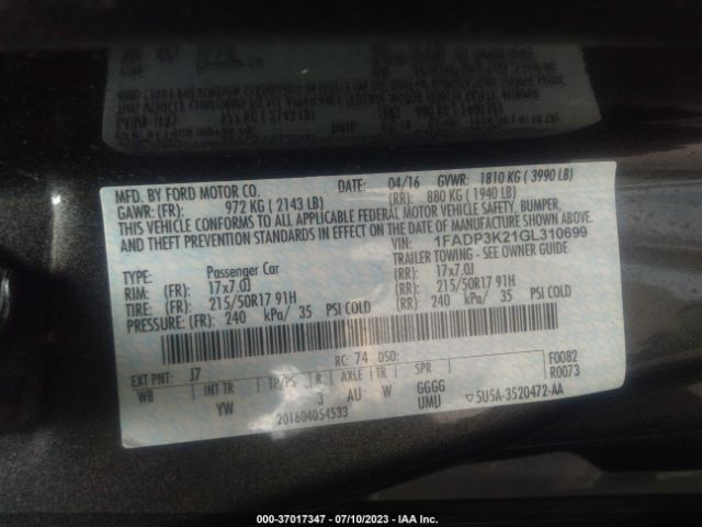 1FADP3K21GL310699 Ford FOCUS SE