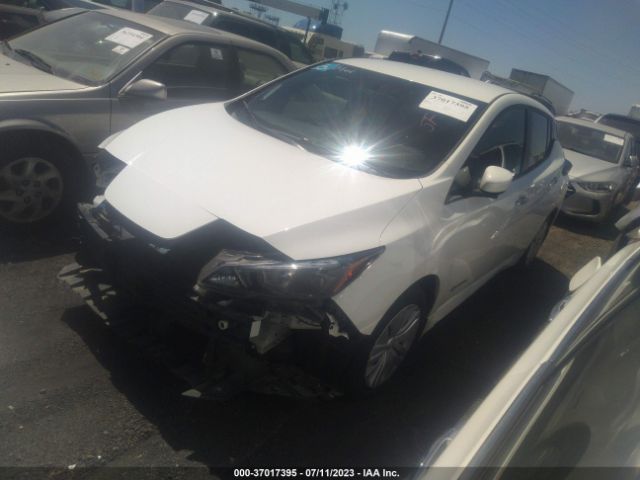 1N4AZ1CP2JC302890 Nissan LEAF S