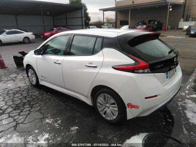 1N4AZ1CP2JC302890 Nissan LEAF S