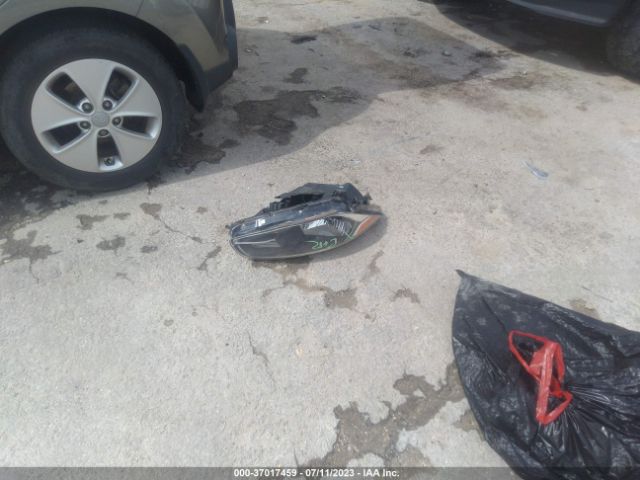 KNDJN2A2XG7292288 KIA Soul Base