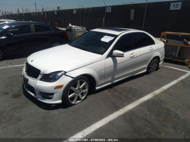 WDDGF4HB8EA958451 Mercedes-Benz C 250 Sport/luxury