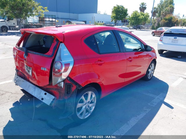 Toyota Prius C One/three/two/four 2014 JTDKDTB32E1061468 Image 11