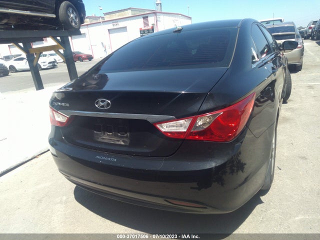 2013 HYUNDAI SONATA GLS PZEV VIN: 5NPEB4AC5DH782112