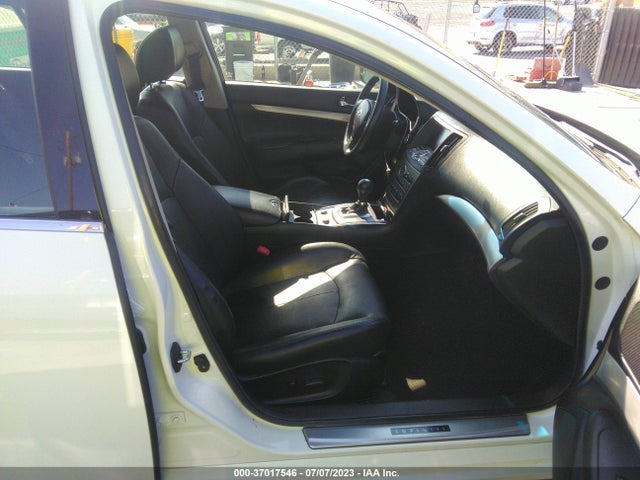 JN1CV6APXFM502189 Infiniti Q40