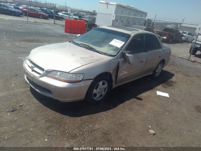 2000 HONDA ACCORD SDN EX VIN: 1HGCG5657YA119731