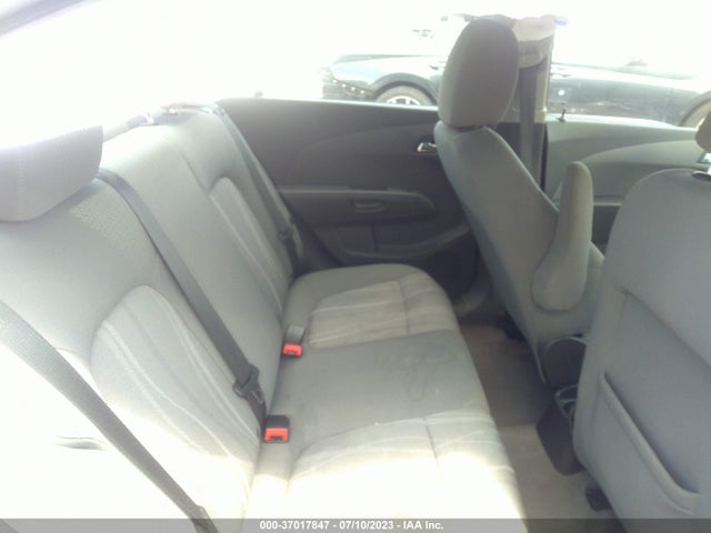 Chevrolet Sonic Lt Auto 2016 1G1JC5SH6G4147205 Image 8