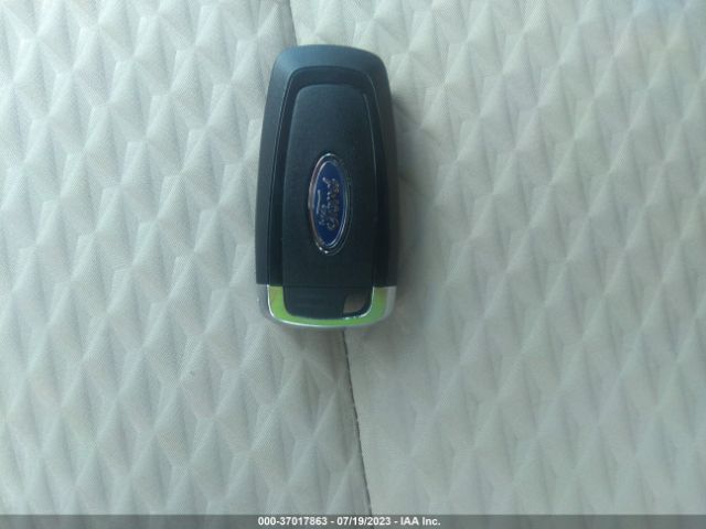 1FMCU9G62NUA67047 Ford ESCAPE SE