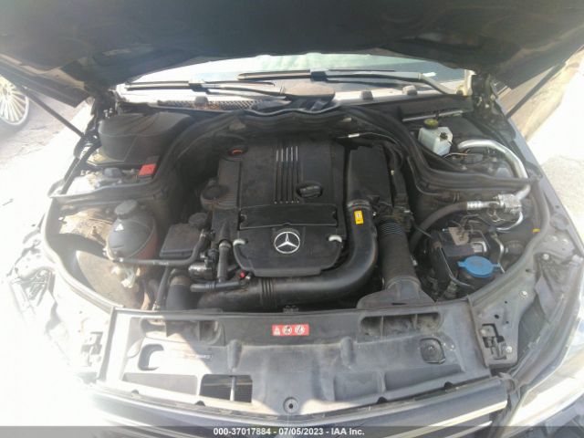 WDDGJ4HB4FG435764 Mercedes-Benz C-class C 250