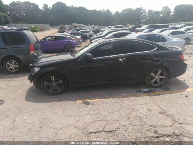 WDDGJ4HB4FG435764 Mercedes-Benz C-class C 250
