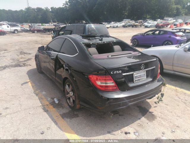 WDDGJ4HB4FG435764 Mercedes-Benz C-class C 250