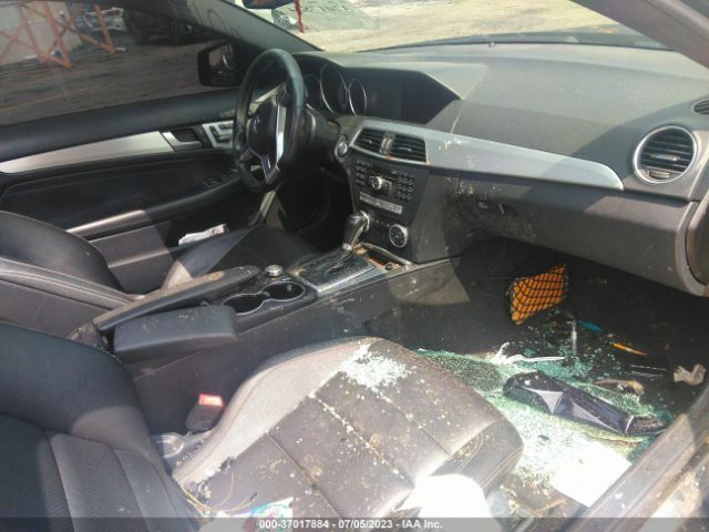 WDDGJ4HB4FG435764 Mercedes-Benz C-class C 250