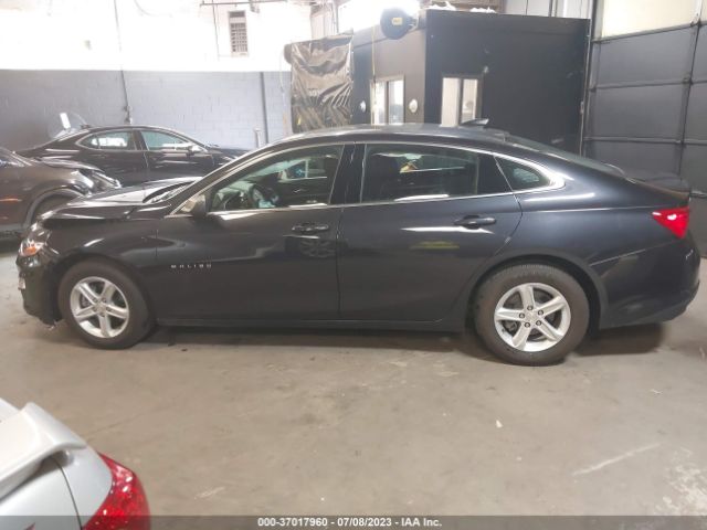 1G1ZB5ST8NF189533 Chevrolet Malibu Fwd Ls