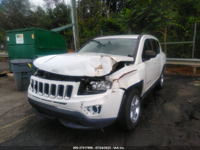 1C4NJCBA8FD124464 Jeep Compass Sport