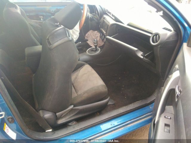 JTKJF5C73GJ023195 Scion TC