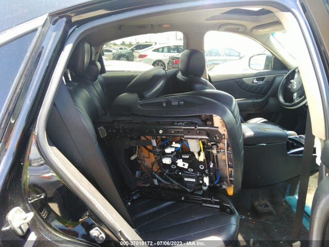 2014 Infiniti QX70, VIN: JN8CS1MU7EM450064