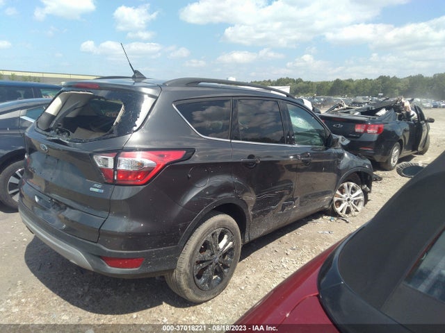 2018 FORD ESCAPE SE VIN: 1FMCU9GD6JUD03403