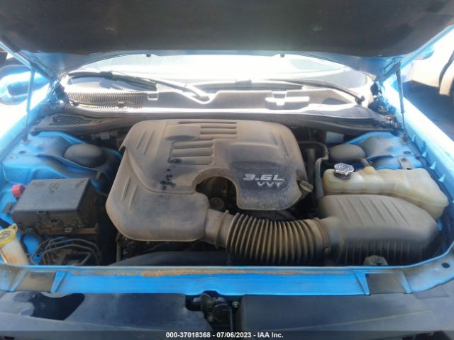 2C3CDZJG7KH570940 Dodge Challenger Gt