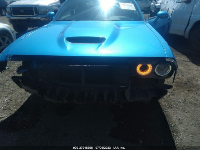 2C3CDZJG7KH570940 Dodge Challenger Gt