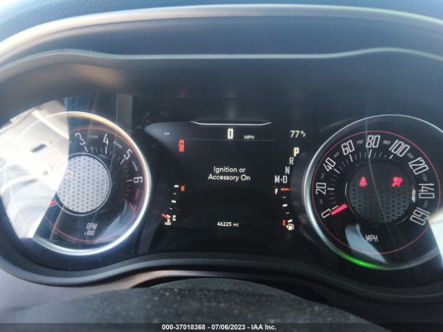 2C3CDZJG7KH570940 Dodge Challenger Gt