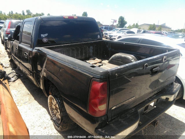 2004 CHEVROLET SILVERADO 1500 CREW CAB LS VIN: 2GCEC13T441421805