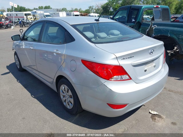 Hyundai ACCENT SE 2017 KMHCT4AE2HU196383 Image 4