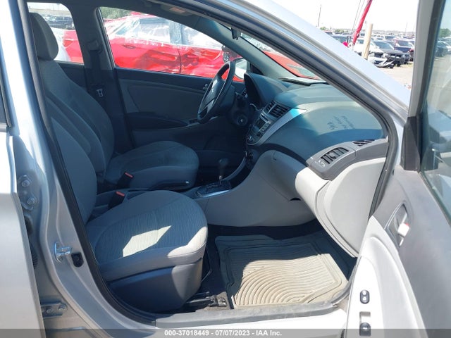 Hyundai ACCENT SE 2017 KMHCT4AE2HU196383 Image 6