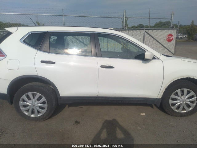 2016 NISSAN ROGUE S VIN: 5N1AT2MV8GC846104
