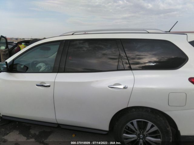 5N1DR2MM5HC644115 Nissan Pathfinder Sl