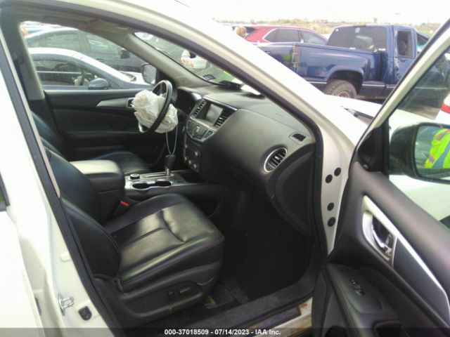 5N1DR2MM5HC644115 Nissan Pathfinder Sl