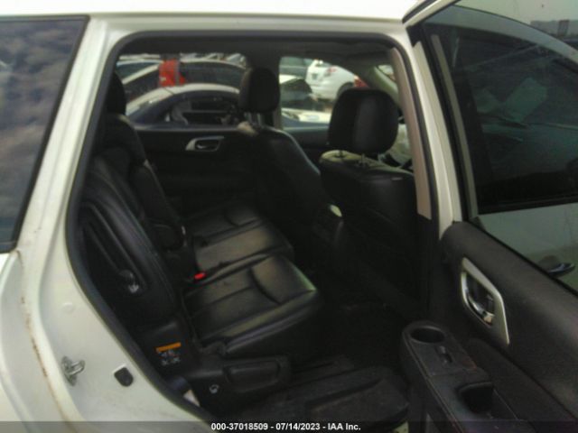 5N1DR2MM5HC644115 Nissan Pathfinder Sl