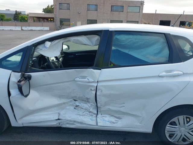Honda FIT LX 2020 3HGGK5H49LM702043 Image 14