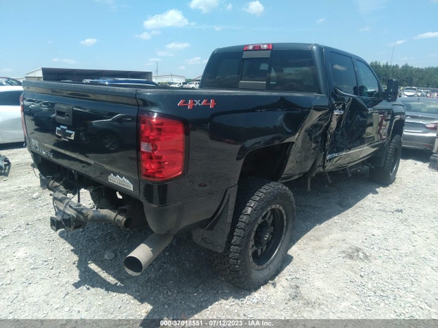 2018 CHEVROLET SILVERADO 2500HD HIGH COUNTRY VIN: 1GC1KXEYXJF223568