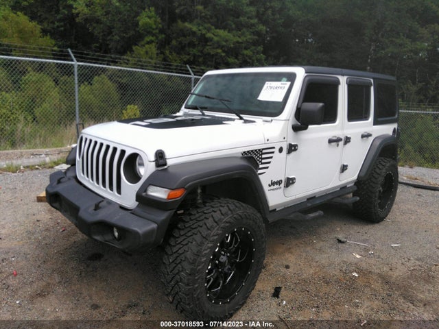 1C4HJXDN2KW623585 Jeep Wrangler Unlimited Sport Altitude