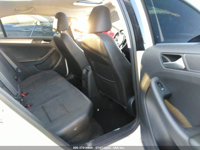 3VWDB7AJ4HM231629 Volkswagen Jetta 1.4t Se