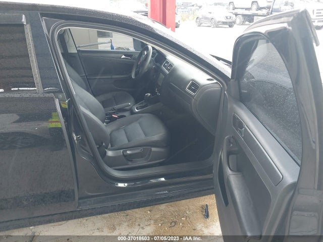 2012 VOLKSWAGEN JETTA SEDAN SE VIN: 3VWDX7AJ6CM325179