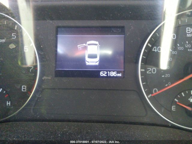 3KPF24AD6KE108856 KIA Forte Lxs