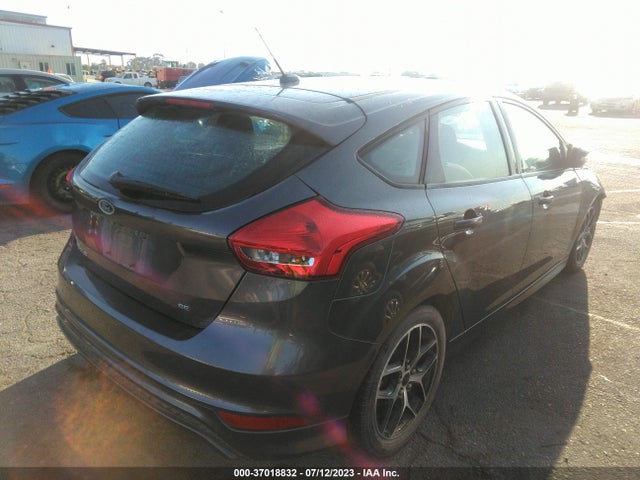 2016 FORD FOCUS SE VIN: 1FADP3K25GL254590