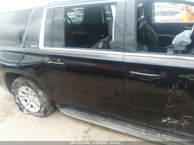 1GKS2FKC9HR215675 GMC Yukon Xl Sle