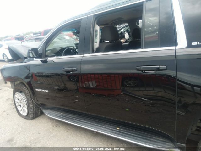 1GKS2FKC9HR215675 GMC Yukon Xl Sle