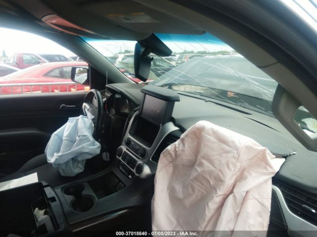 1GKS2FKC9HR215675 GMC Yukon Xl Sle
