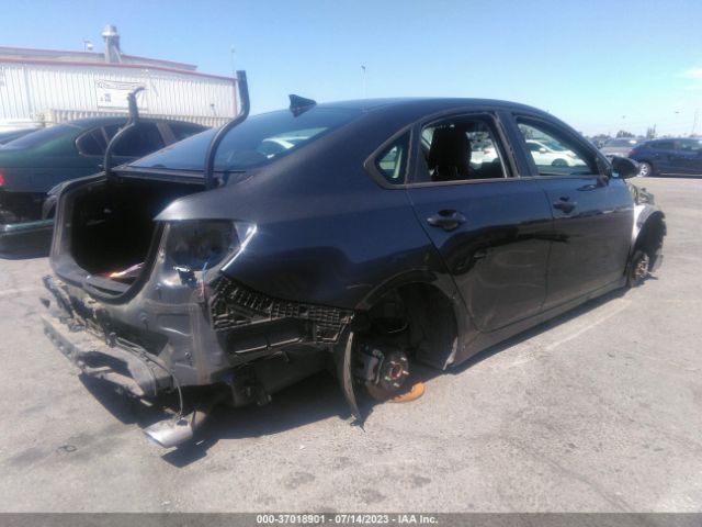 3KPF24AD7ME387382 KIA Forte Lxs