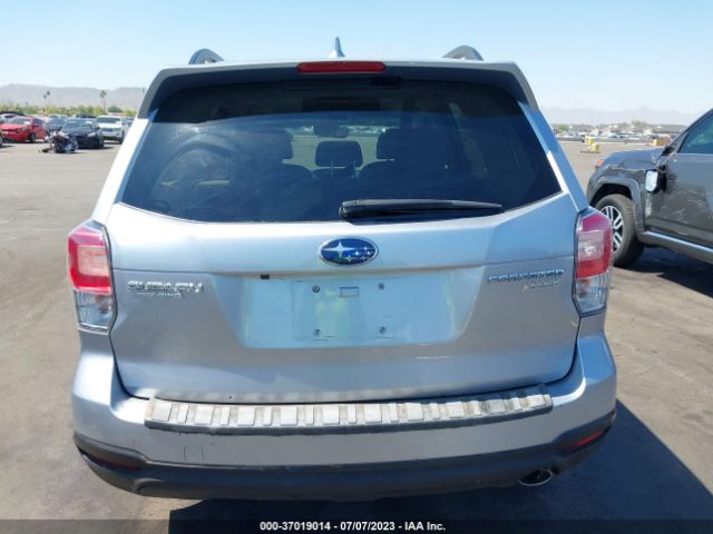 JF2SJAEC9HH418456 Subaru Forester Premium