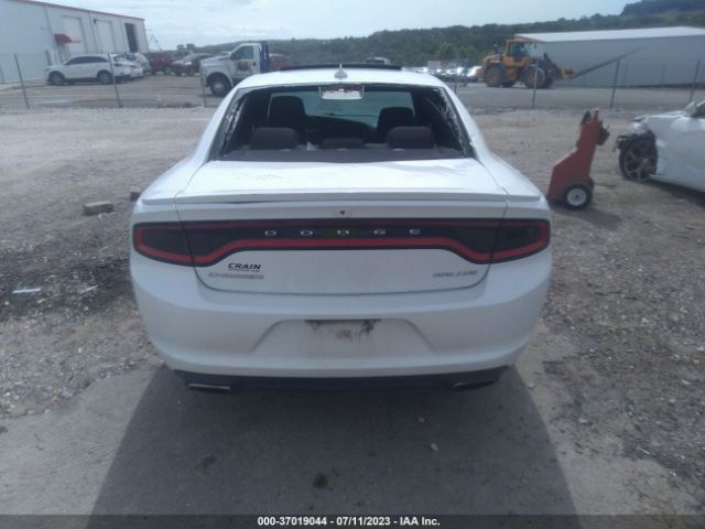 2C3CDXHG3FH726911 Dodge Charger Sxt