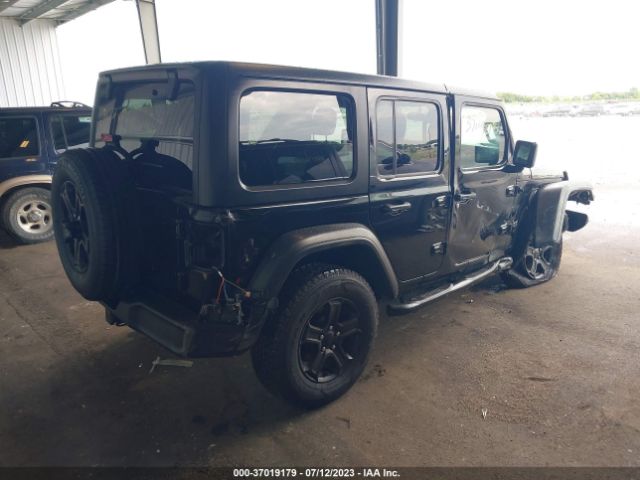 1C4HJXDG4JW100889 Jeep Wrangler Unlimited Sport S
