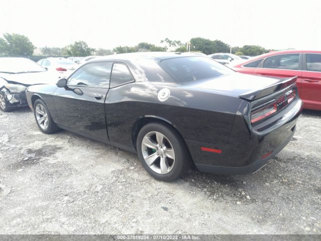 2C3CDZAG5JH315962 Dodge Challenger Sxt